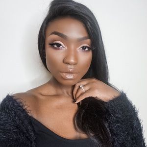 Meet your Posher, Stacy